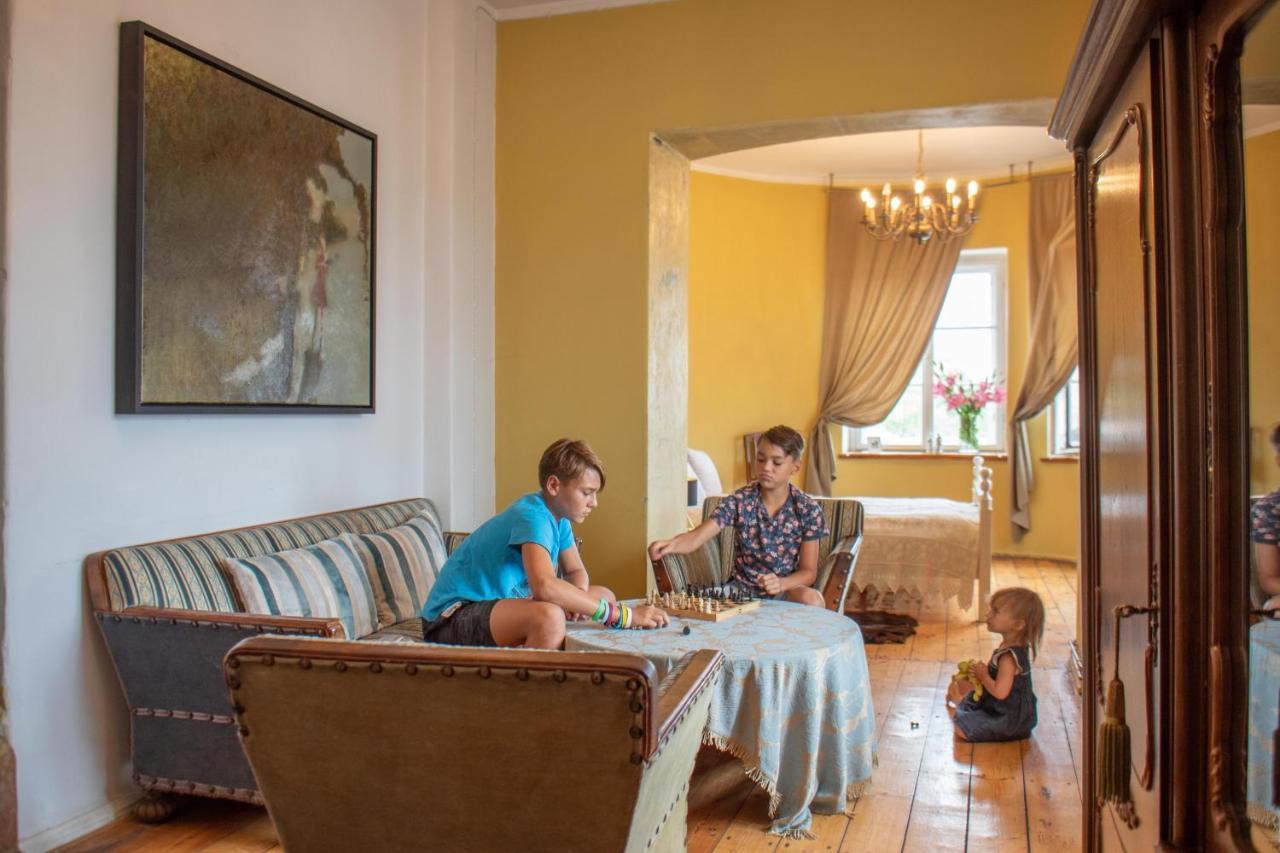 Roberta Hercberga Apartamenti Kuldīga Exterior foto